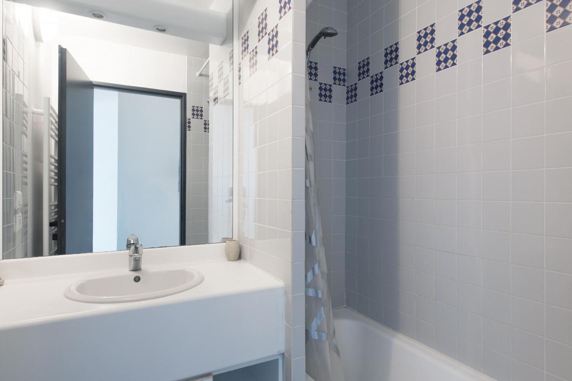 Appartement Valene La Flotte Exteriör bild